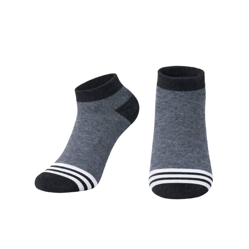 شراب رمادي في أسود أولادي