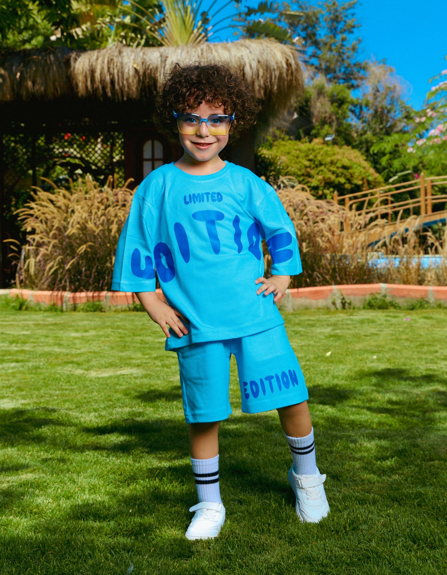 طقم خروج Limited Edition Sky Blue  صيفي أولادي