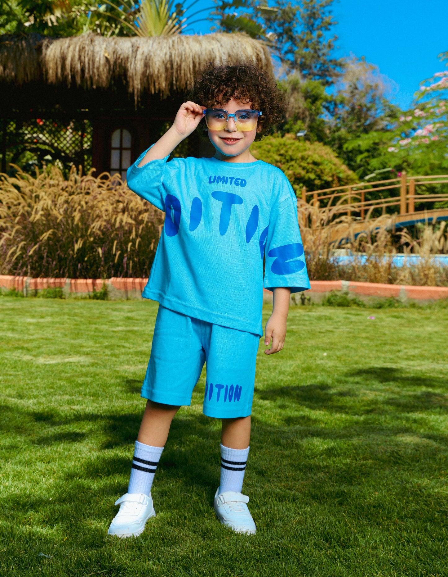 طقم خروج Limited Edition Sky Blue  صيفي أولادي