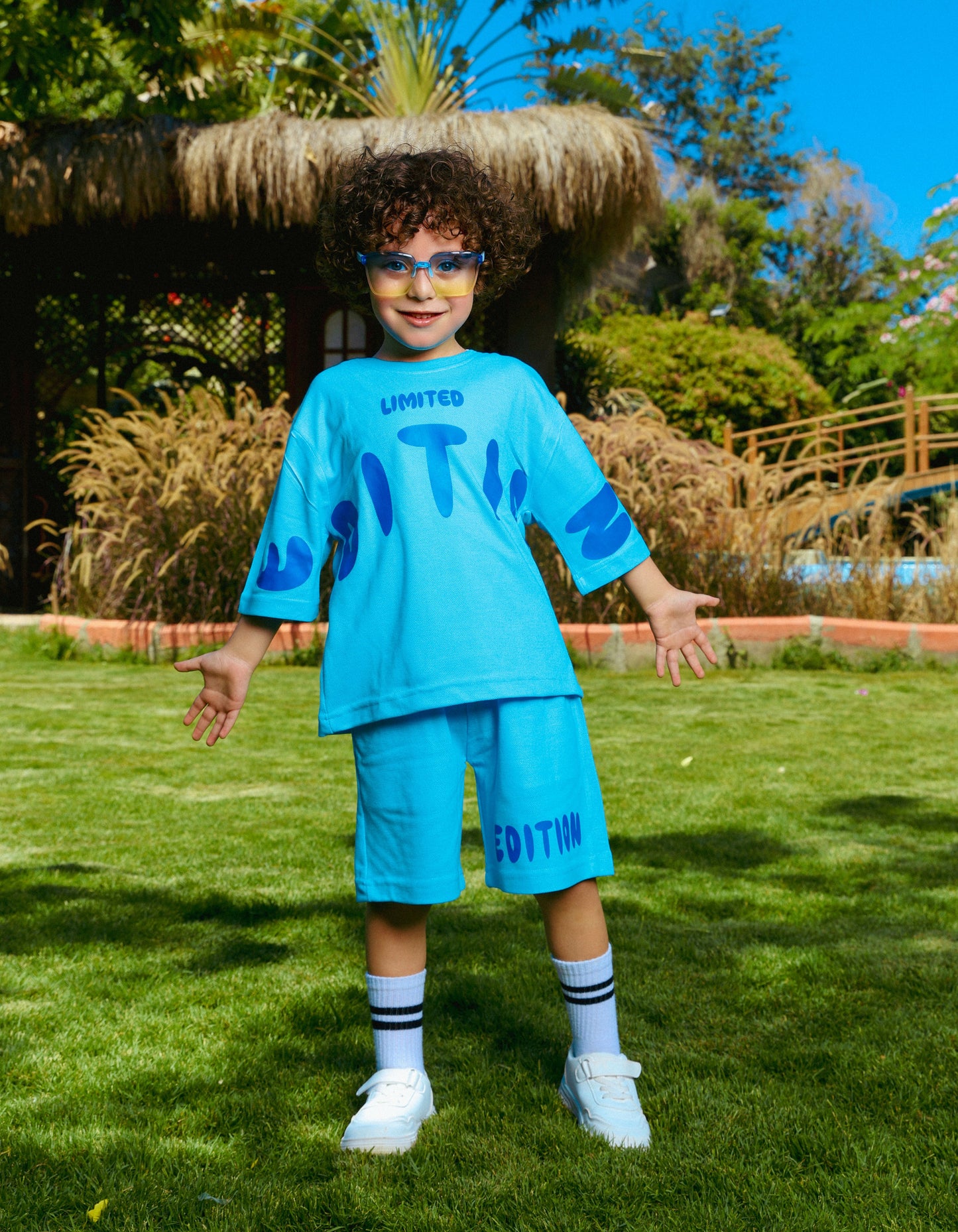 طقم خروج Limited Edition Sky Blue  صيفي أولادي